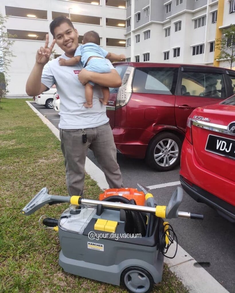 We deliver to your doorstep! Jom sewa spray vacuum Karcher Puzzi 10-1 dengan kami! Cuci sendiri (4)-min